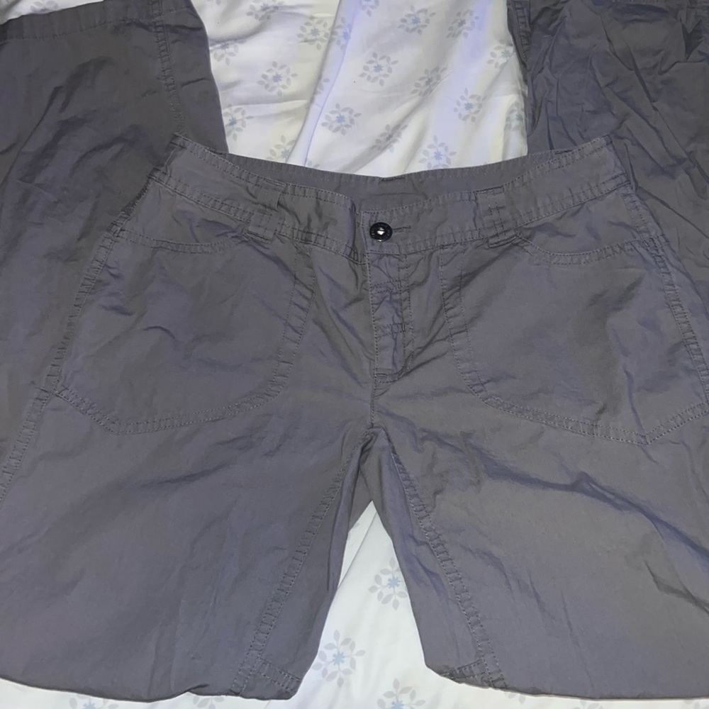 The north face women’s low rise grey cargo pants